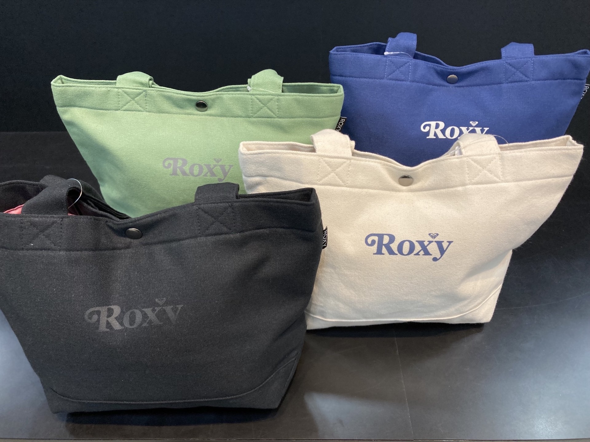 ROXY💛autumn/winter NEW ITEM✨ | ショップニュース | 沖縄