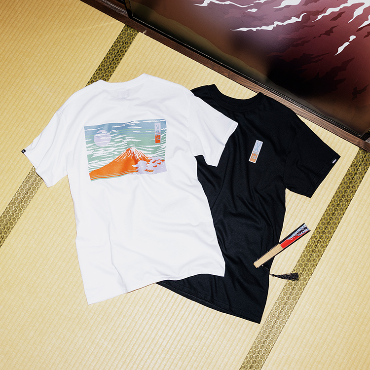 JAPAN EXCLUSIVE T-SHIRT |イーアス沖縄豊崎