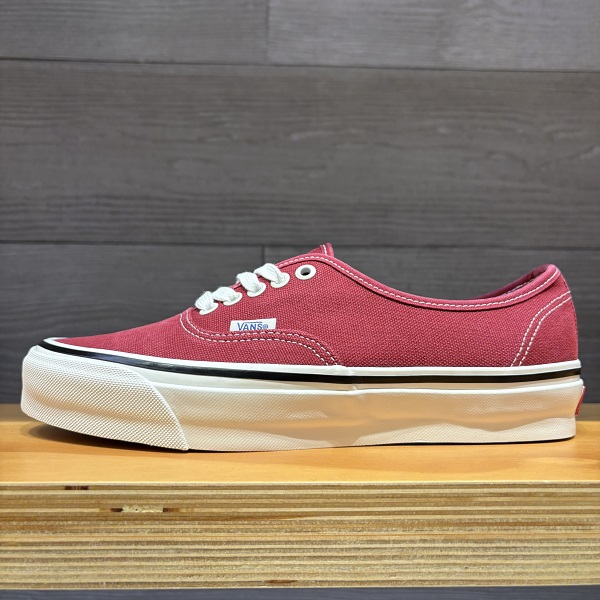 LX AUTHENTIC 44 |イーアス沖縄豊崎