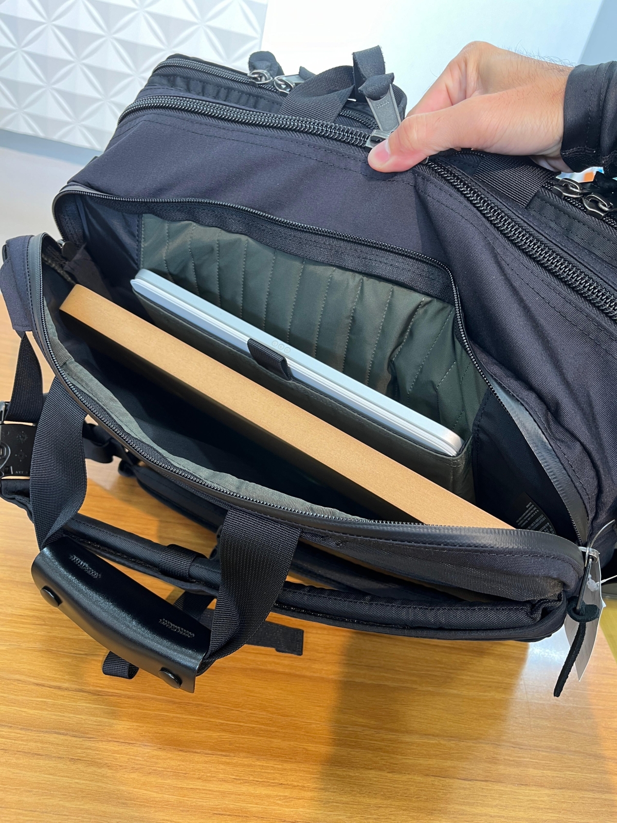 グレゴリーからあなたにピッタリなビジネスバッグのご紹介