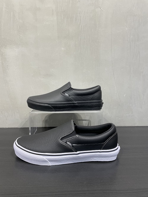 VANS☆撥水加工シューズ |イーアス沖縄豊崎