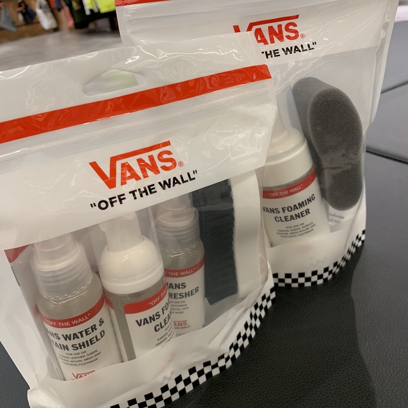 VAN JACKET 靴磨きセット　shoes shine set VANS SHOE CARE KIT |イーアス沖縄豊崎