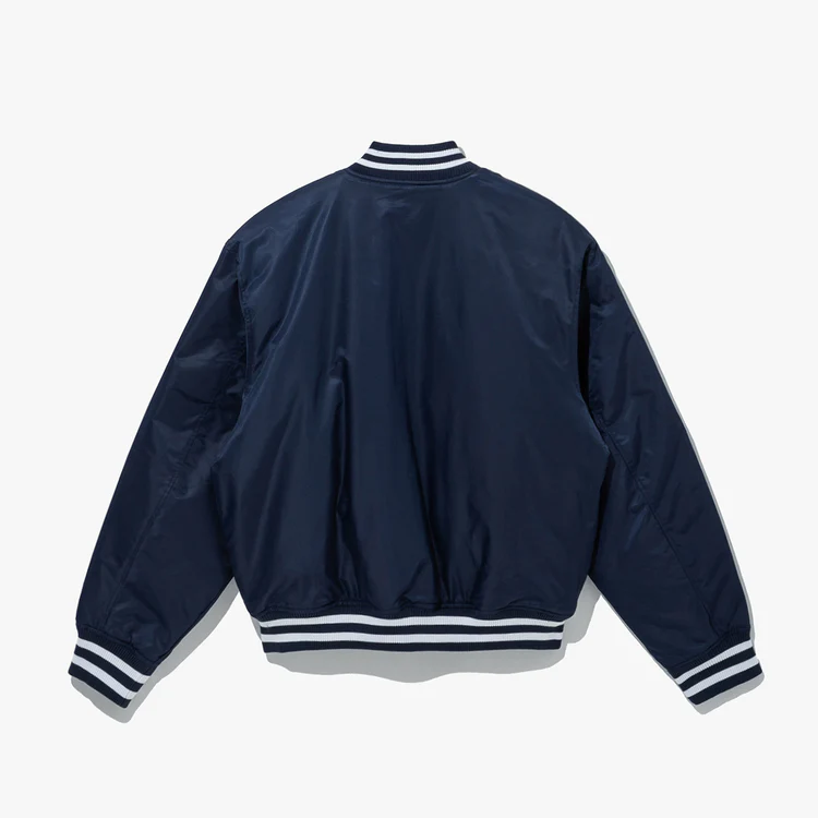 ヤンキース×ペルーシュコラボ　ナイロンジャケット、ブラック 22FW Apparel Collection」 |イーアス沖縄豊崎