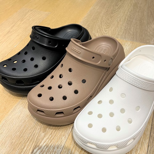 Nastou Crocさん専用.8 crocs CLASSIC CLOG 