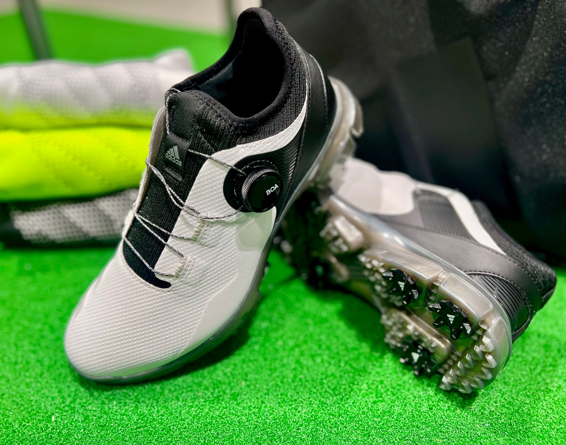 アディダスゴルフ】待望のスパイクシューズがアウトレットに登場