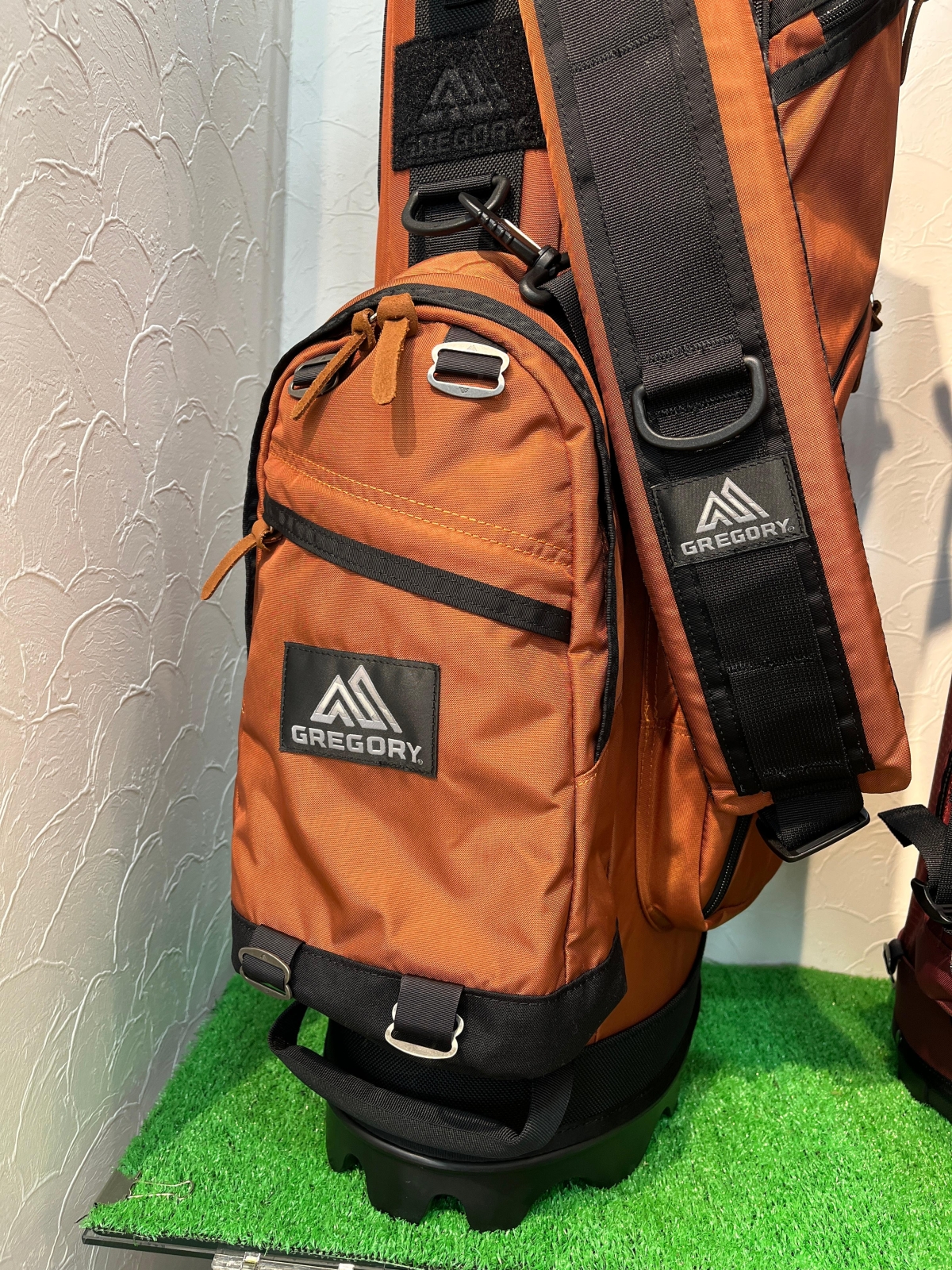 アウトドアだけじゃない！グレゴリーからキャディーバッグが登場